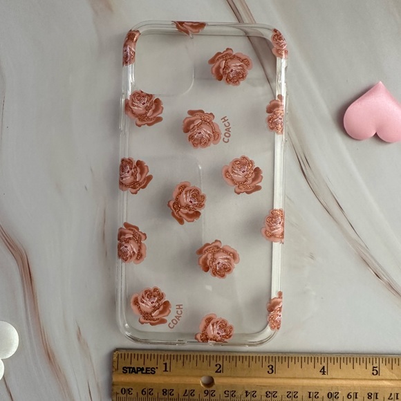 📱Coach Case for IPHONE 11 - Coach📱 - Picture 8 of 11
